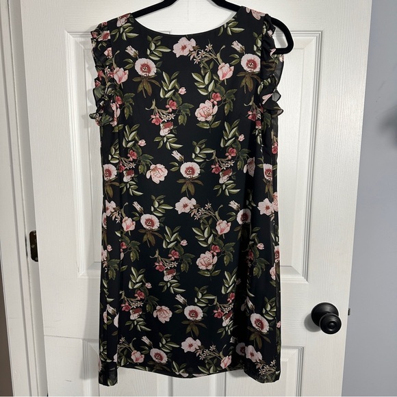 Tahari size 8 dress, sleeveless shift dress, floral, lined, spring, summer, date - Picture 1 of 11